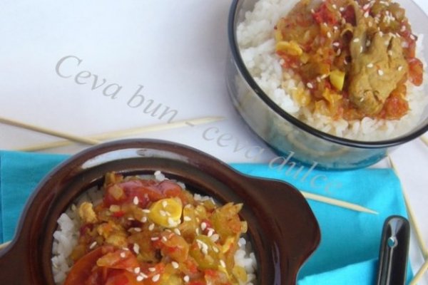 Muschiulet de porc picant cu orez- in stil asiatic