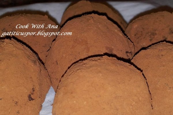 Trufe Cu Biscuiti Si Ciocolata