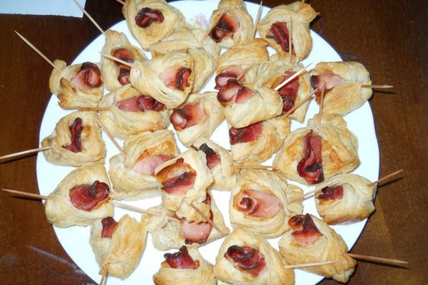 Trandafirasi in foietaj