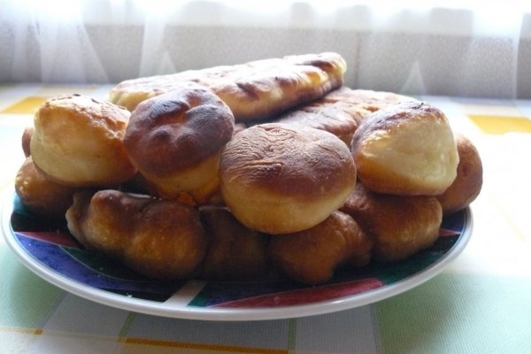 Plăcinte rapide cu urdă şi mărar