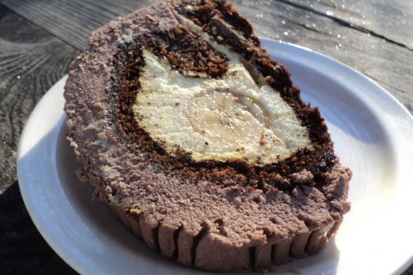 Ruladă cu banane (buturugă)