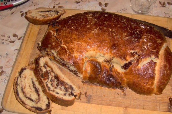 Cozonacul cu rahat si ciocolata al Cristinei Toth