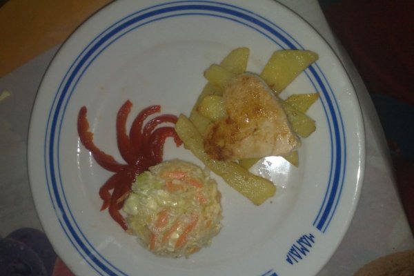 Piept de pui la gratar cu orez