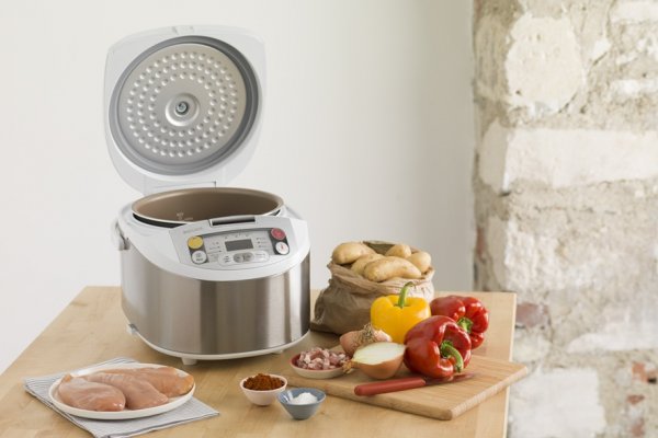 Retetele delicioase ale tuturor mamelor cu noul Philips Multicooker