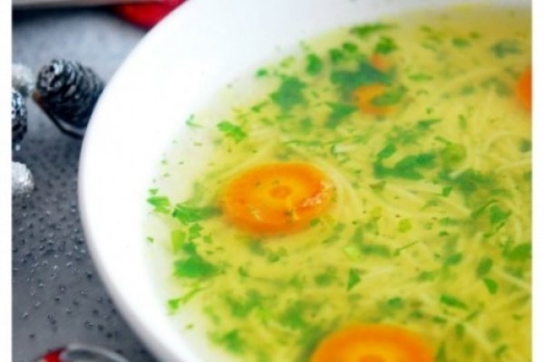 Supa de pui, aliatul ideal in lupta cu racelile