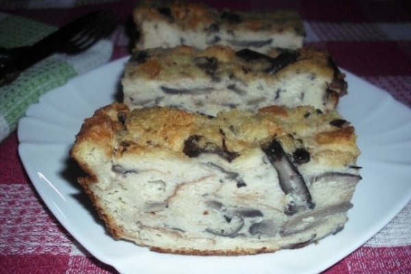 BUDINCA DE CIUPERCI CU PAINE