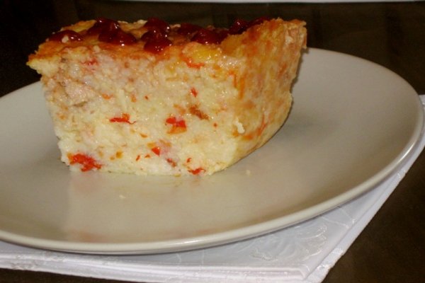 Orez cu piept de pui,suc de rosii si cascaval