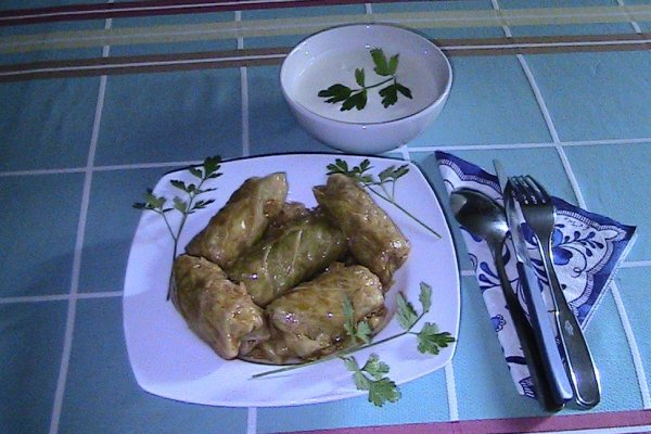 SARMALE  DELICIOASE  CU HRIBI SI CARNE