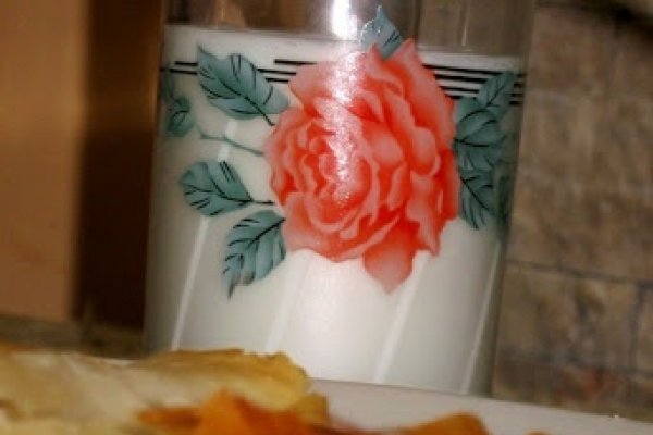 Rulouri cu branza sarata si smantana