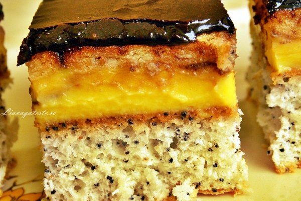 Prajitura cu mac si nuca de cocos