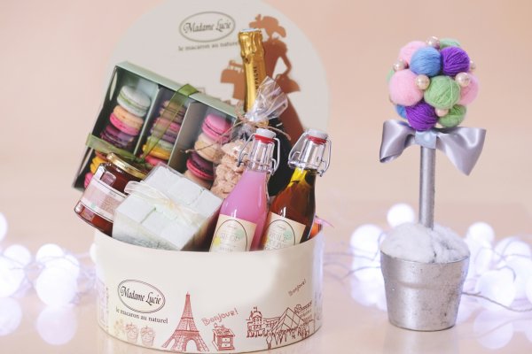 Cadouri delicioase de la Madame Lucie pentru Crăciun