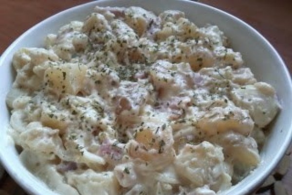 Salata de cartofi cu maioneza