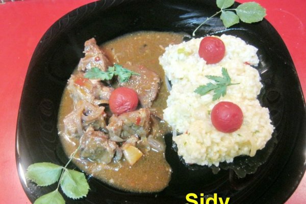 Boeuf Bourguignon cu orez Pisto