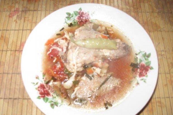 Supă de pui cu roşii şi tarhon (dietetică)