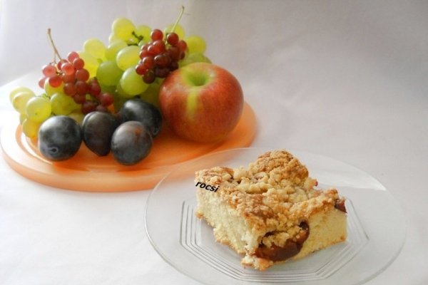 Prajitura pufoasa cu prune