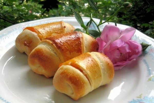 Cornulete cu gem de caise