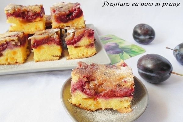 Prajitura cu nuci si prune