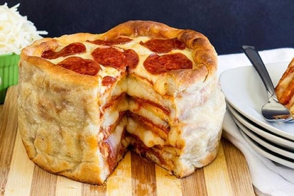 Vezi cum poti transforma pizza intr-un tort delicios