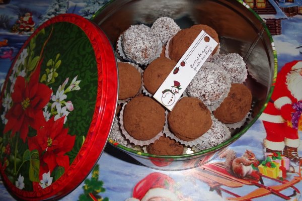 Trufe fine de ciocolata cu aroma de cognac