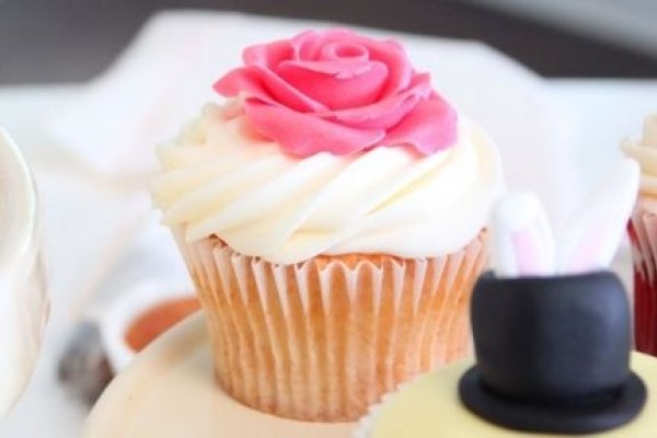 Cum sa faci trandafiri din pasta de zahar