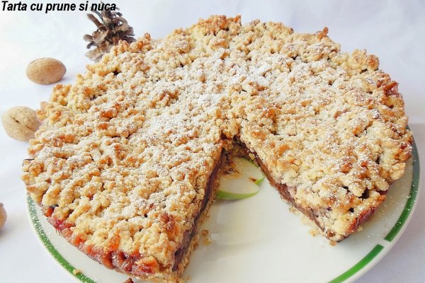 Tarta cu prune si nuca
