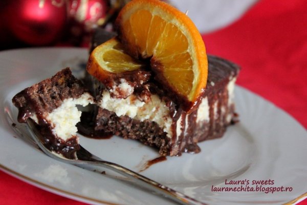 Cheesecake cu portocala si ciocolata