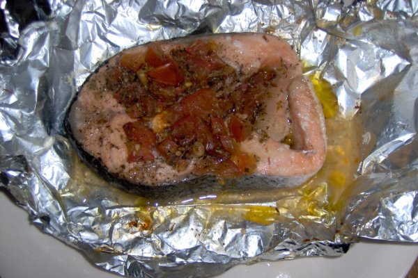 Felii de somon in folie la cuptor