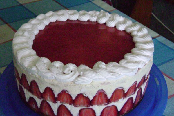 Tort vanilie si capsune
