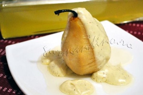 Pere cu limoncello si crema de lapte cu scortisoara