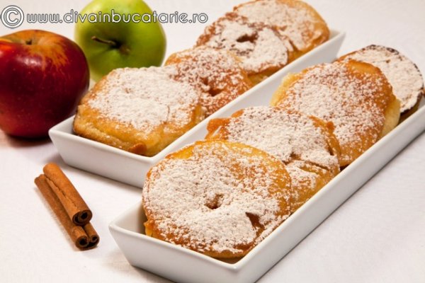 Gogosele cu felii de mere