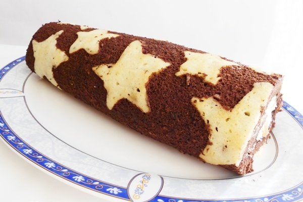 Rulada cu mascarpone, ananas si papaya