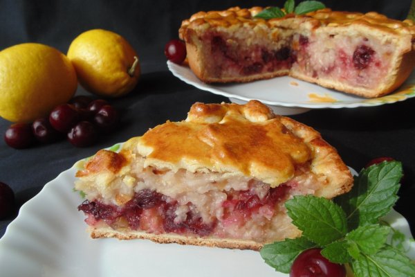 Tarta de orez cu visine