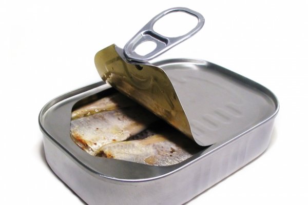 5 lucruri pe care trebuie sa le arunci urgent din frigider