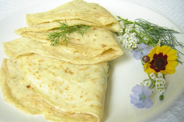 Clatite cu urda si marar