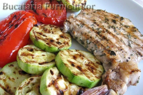 Cotlet cu legume la gratar