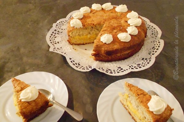 Prajitura cu banane, seminte de in si crema de portocale