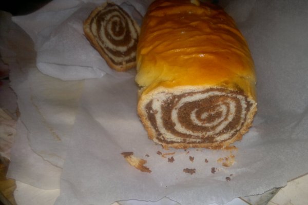 Cozonac pufos  cu nuca