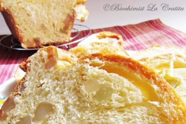 Cozonac cu rahat turcesc/stafide