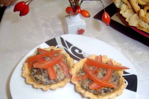 Tartelette cu ciuperci