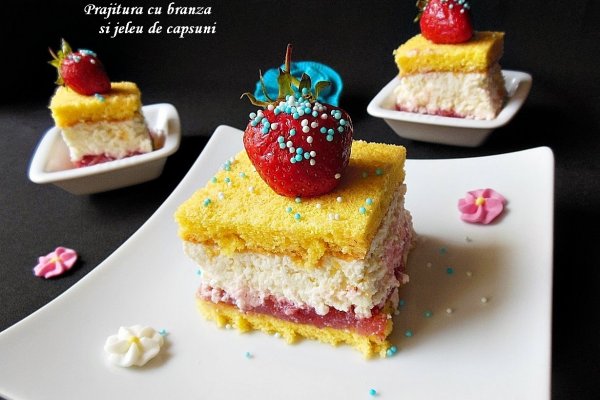 Prajitura cu branza si jeleu de capsuni