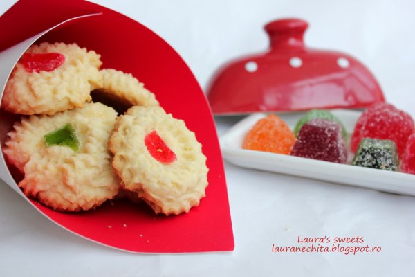 Fursecuri cu lamaie si jeleu