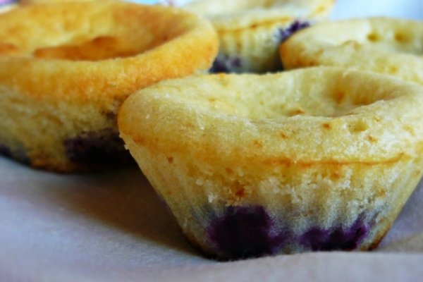 Prajiturele cu afine, fara zahar