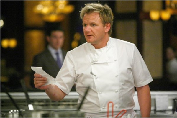 Zece bucatari celebri ai momentului