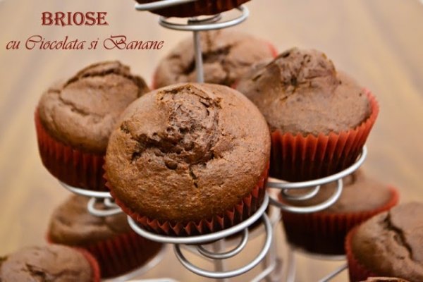 Briose cu ciocolata si banane
