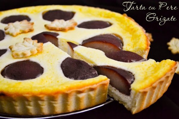 Tarta cu pere grizate