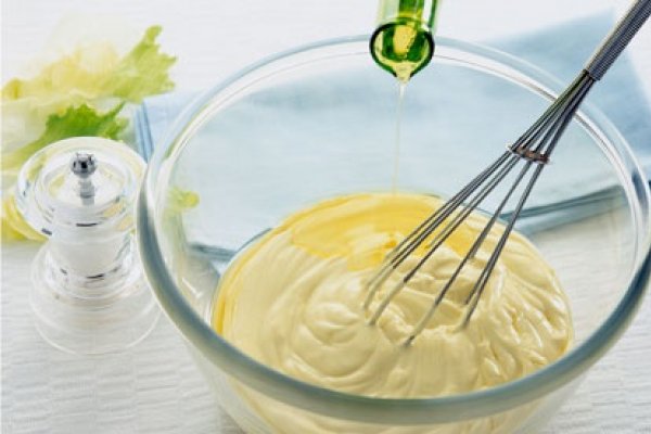 Secretul unei maioneze perfecte - reteta lui Jamie Oliver, gata in 5 minute