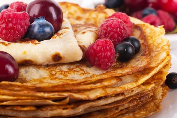 Cum sa faci cele mai bune clatite - 10 retete delicioase si simple