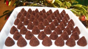 Reteta de braduti dulci de biscuiti. Usor de facut, deliciosi, fara coacere