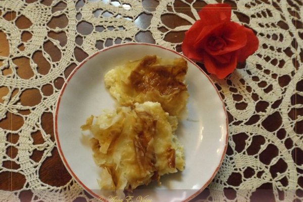 Placinta cu branza, insiropata