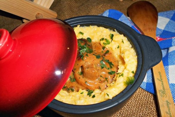 Papricas de hribi cu mamaliguta